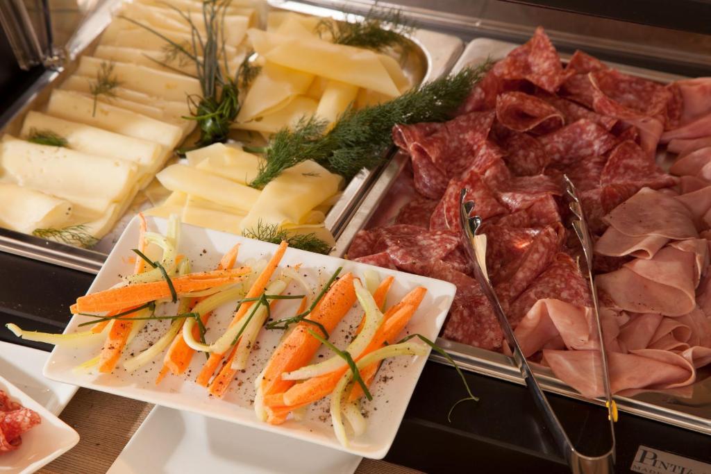 Floris Hotel Рим Экстерьер фото